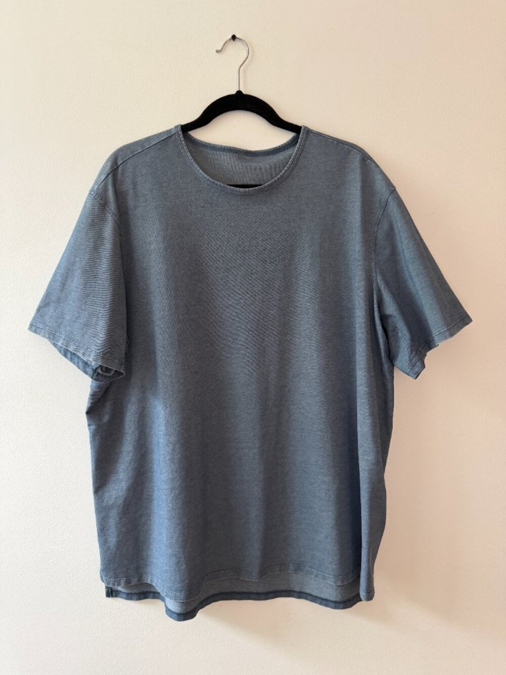 Lululemon Men's Basic T-Shirt Short Sleeve in Heathered Blue